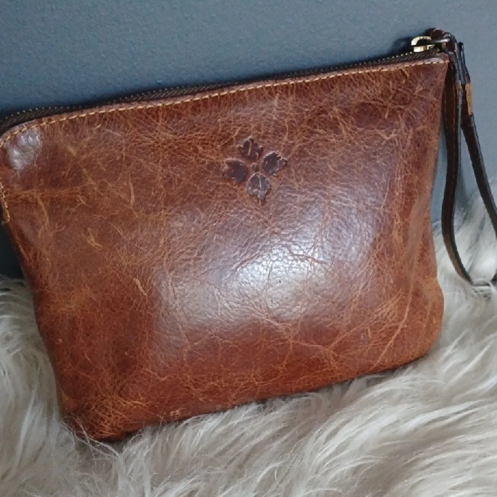 Patricia Nash Leather Wristlet